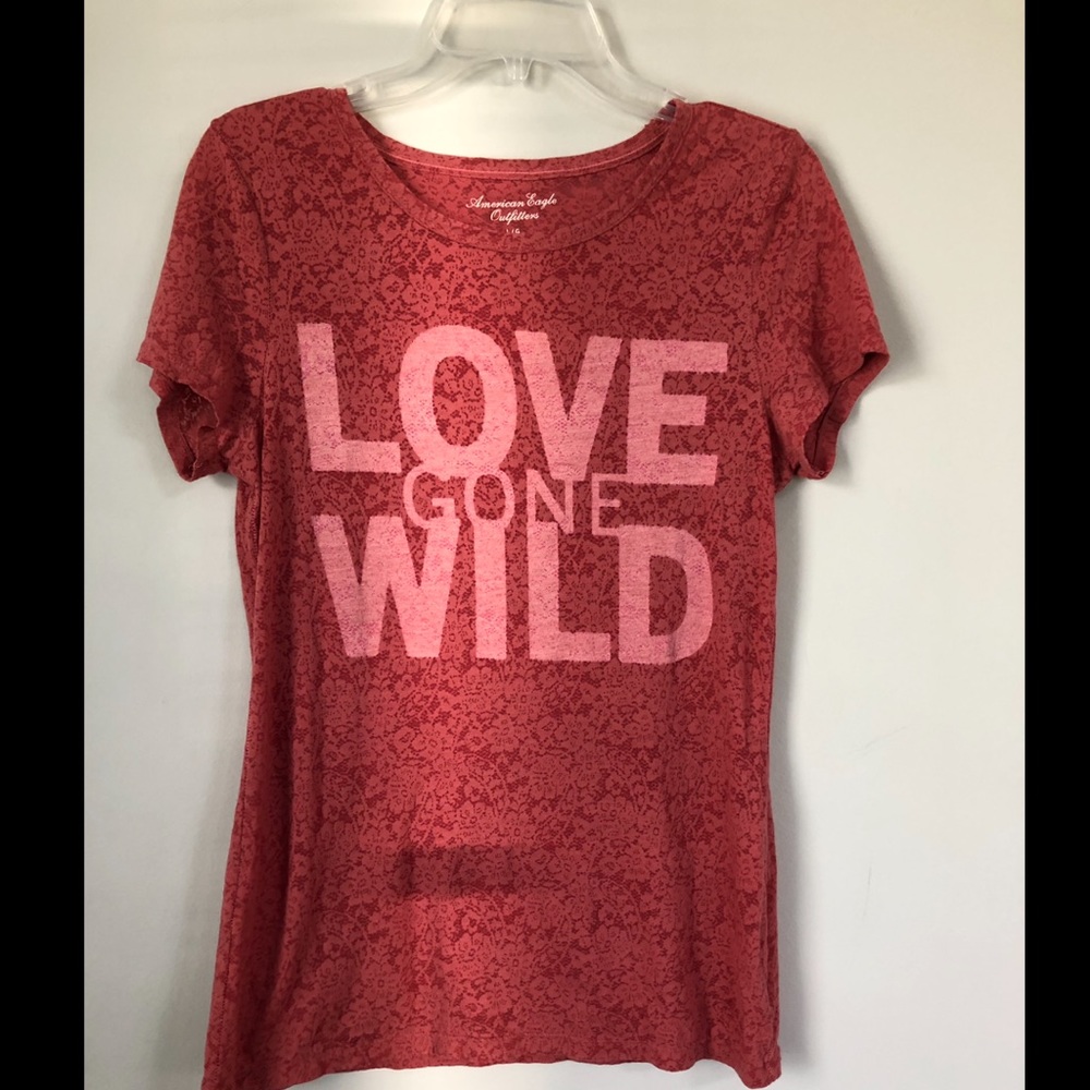 American Eagle Tee- Excellent Condition!